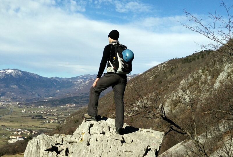 Osprey Talon 22 - Helmet attached