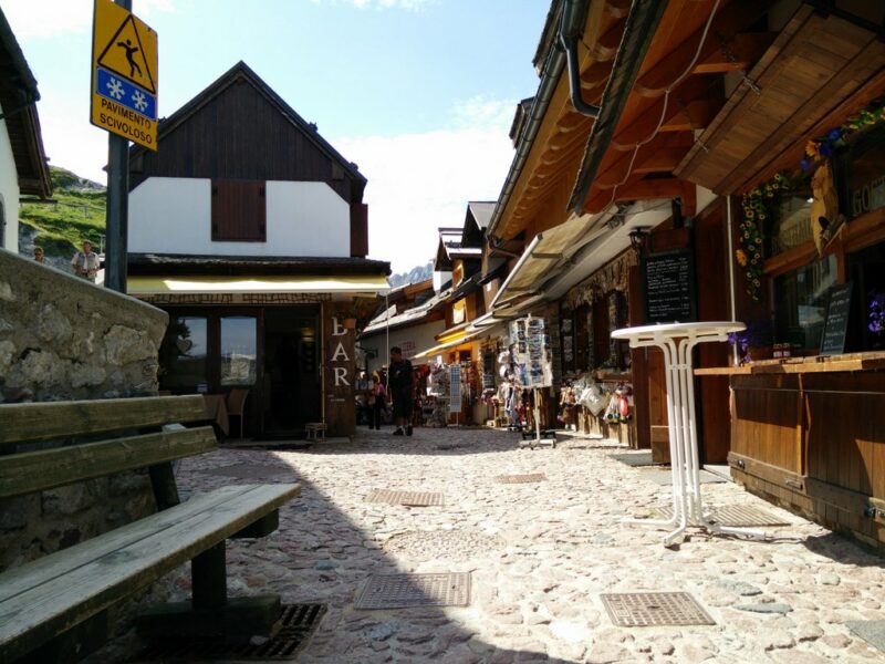 Cima del Cacciatore - Village on Monte Lussari