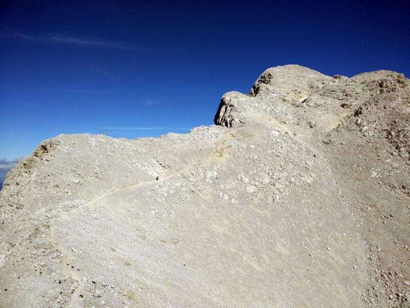 Skuta Trail - Just below the peak