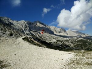 Triglav Trail - Crossroad on the second plateau