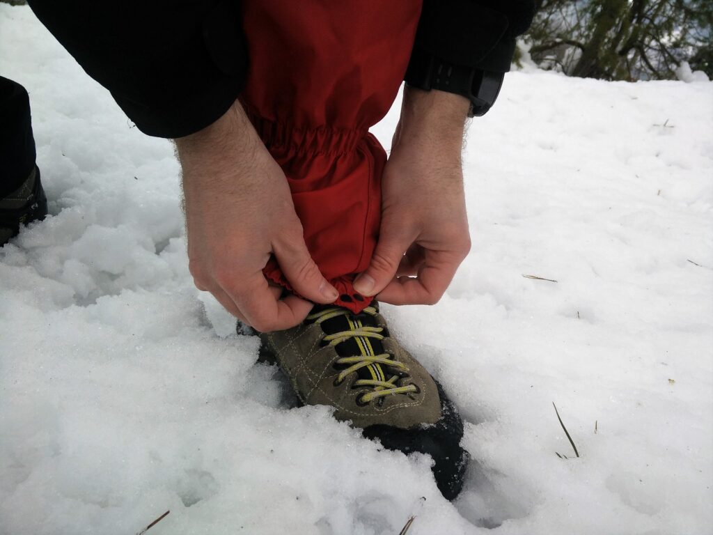 Winter Hiking Gear How to use crampons, ice axes and gaiters? Nail
