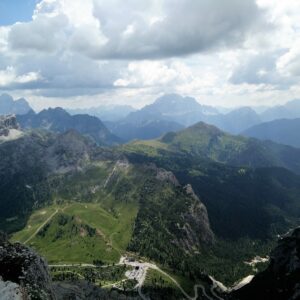 Passo Falzarego – Lagazuoi Trail near Cortina d’Ampezzo – Hiking the Alps