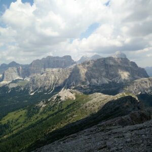 Cima Setsass Trail near Cortina d’Ampezzo – Hiking the Alps