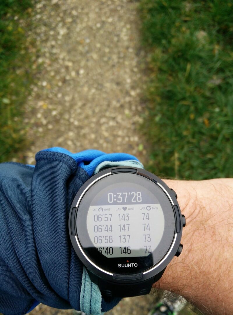 Suunto 9 Baro - Running mode each kilometer analysis