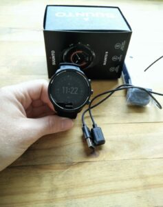 Suunto 9 Baro - What is in the box
