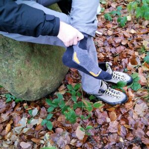 Guide: How to prevent blisters when hiking?