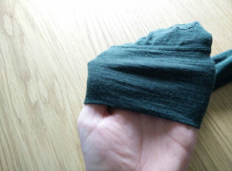 Isobaa Merino Zip Neck Hoodie - The cuffs are very stretchy