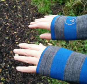 Isobaa Women's Merino Base Layer: The sleeves are slightly too long