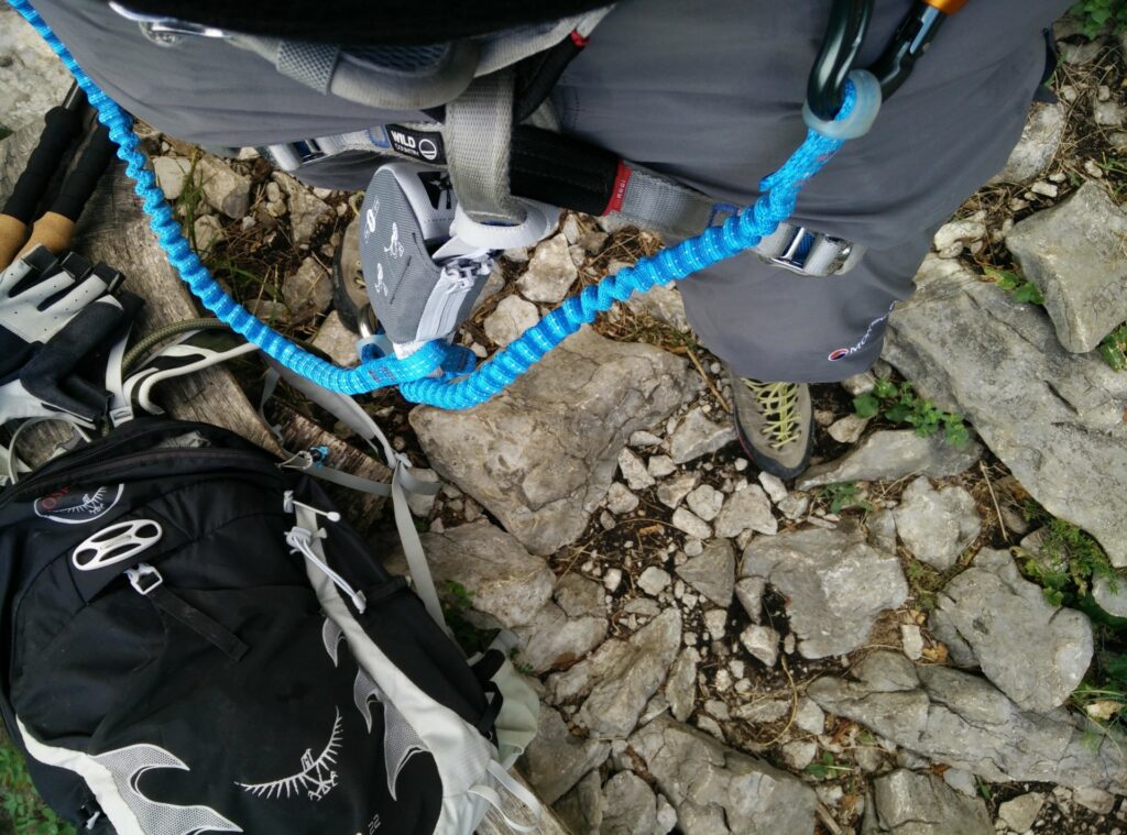 Petzl Scorpio Via Ferrat Set: Attaching the set to the harness is a bit annoying