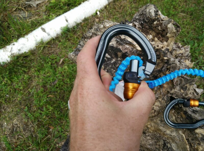 Petzl Scorpio Via Ferrat Set: Auto-lock carabiners are easy to use