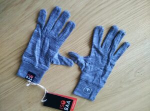 Isobaa Merino Liner Gloves Review
