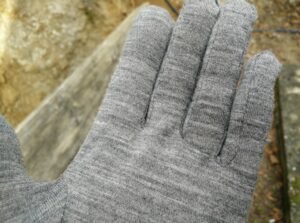 Isobaa Merino Liner Gloves: The fabric is very smooth/soft and thus the gloves are comfortable to wear