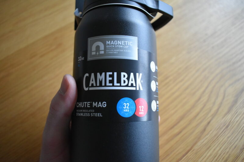 CamelBak Chute Mag Vacuum Bottle - paper packaging