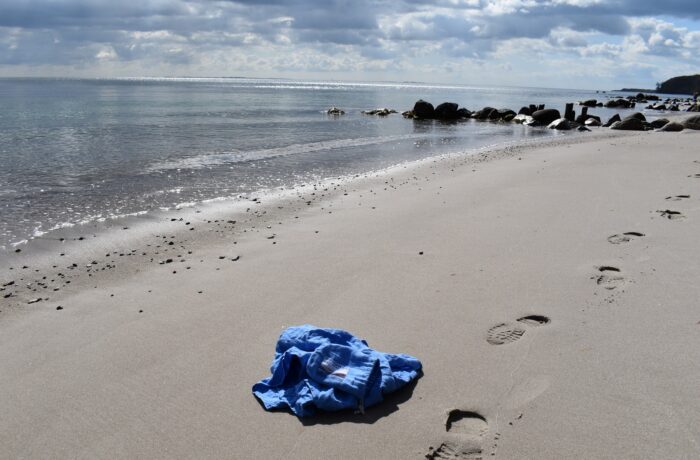 Amberoot Backpacking Towel - reduce your environmental footprint