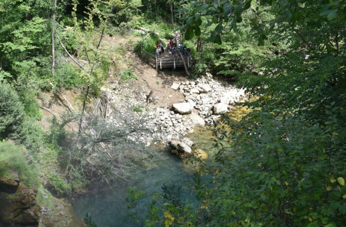 Sum Waterfall Hike - view from the footbridge down on the waterfall
