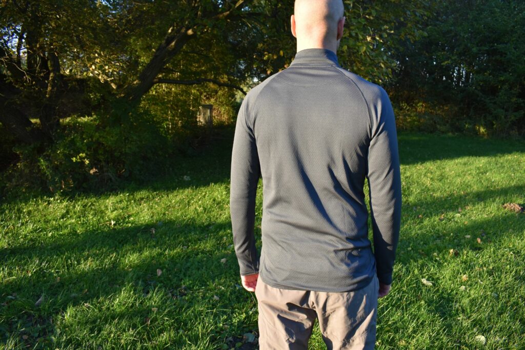 Patagonia Capilene Midweight Zip-Neck: The base layer has drop tail hem