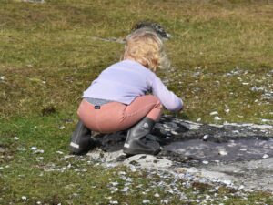 Patagonia Baby Capilene Pants - flatlock seams won't chafe while playing