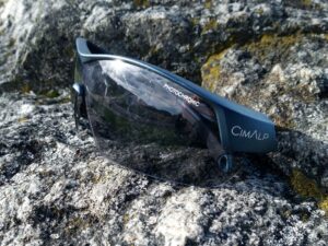 How to choose sunglasses for hiking -Photochromic lenses will darken or brighten depending on the light conditions