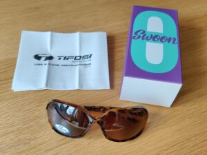 Tifosi Swoon Polarized Sunglasses - unfortunately they come without a protective case