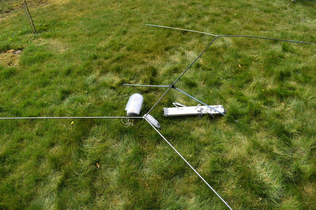 Sea to Summit Telos TR3 Tent - the DAC poles assembled into an H-shape with slanted sides and an extra arm (=the Tension Ridge)