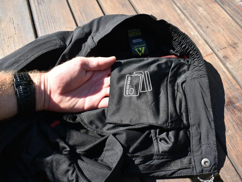 Apricoat Adventure Pants - internal zippered pocket