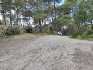 Puig de Sant Marti Trail - Crossroad were you should go right