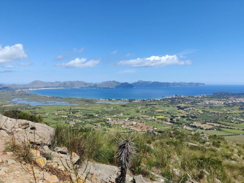 Puig de Sant Marti Trail - View towards west